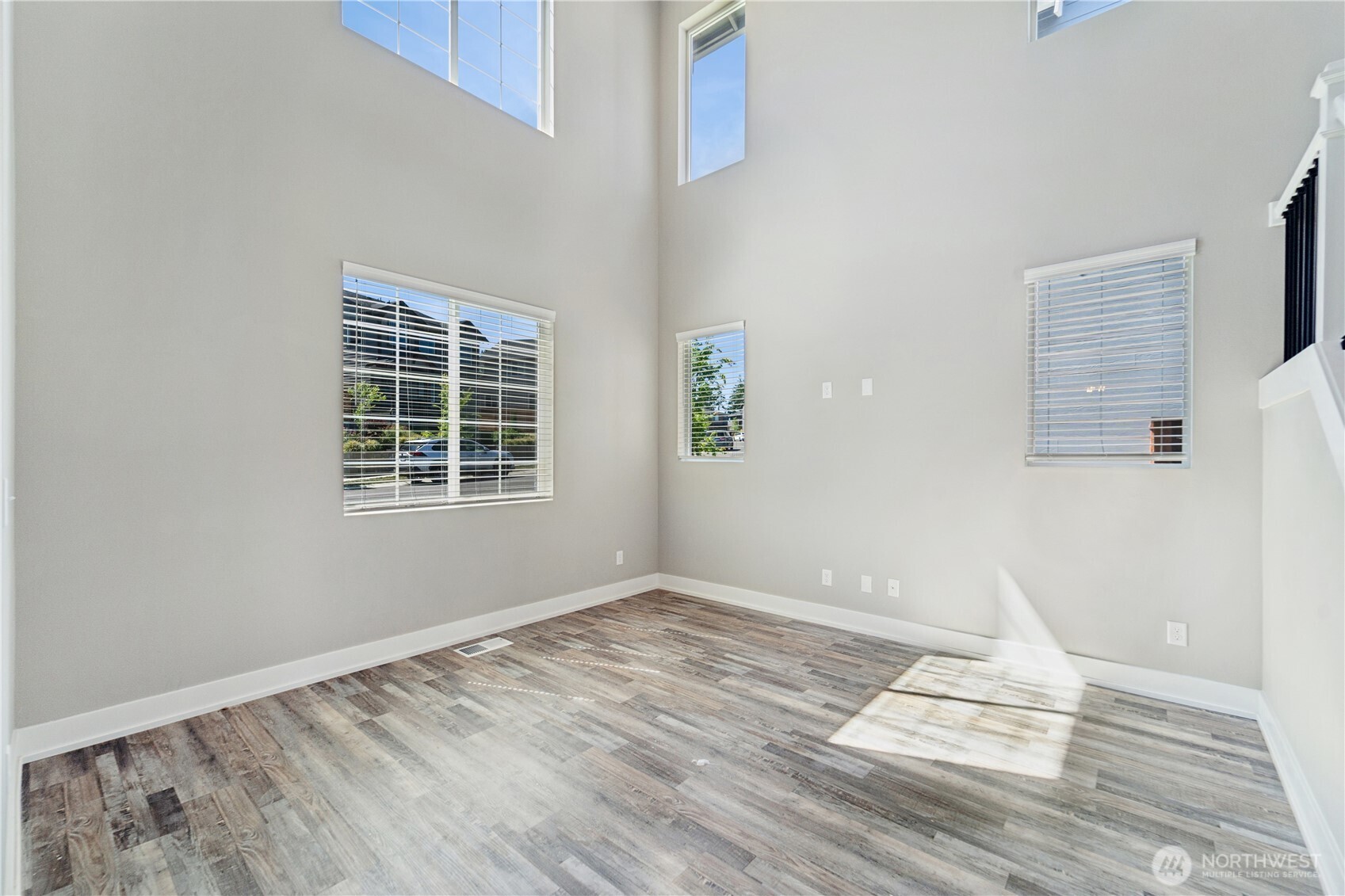 12950 190th Avenue Property Photo 3
