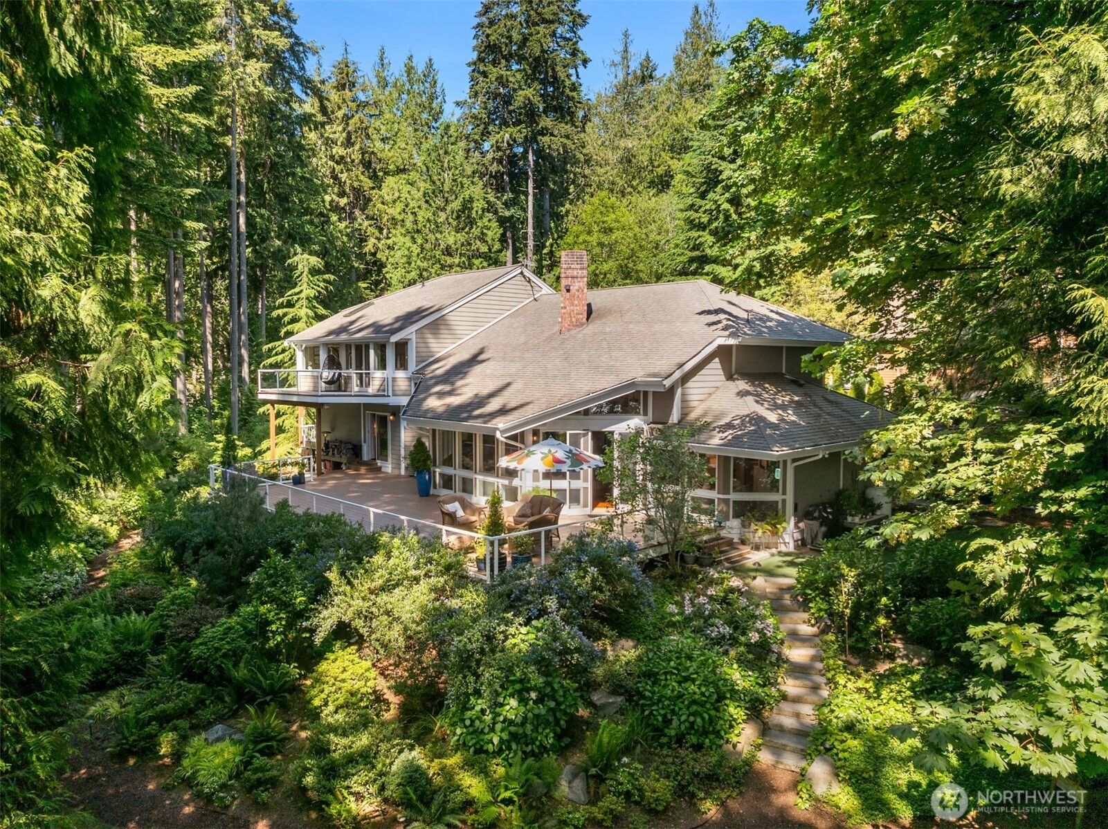 4560 ISLAND Avenue Property Photo 1