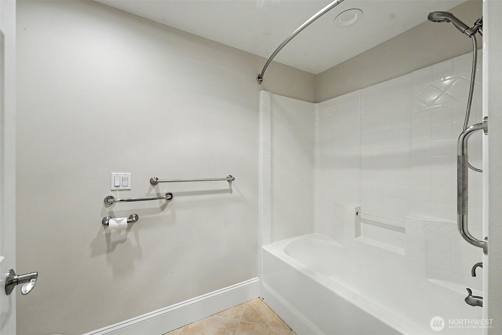 9938 168th Avenue Property Photo 13