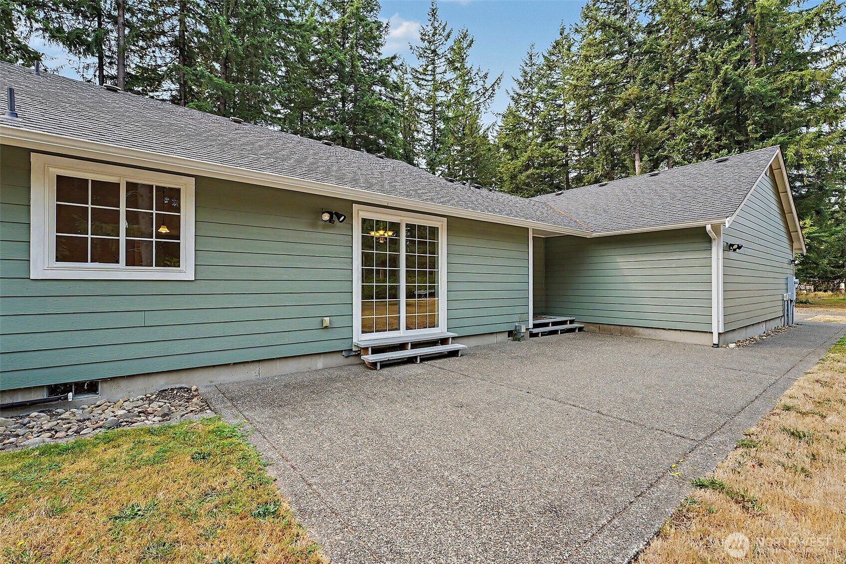 9938 168th Avenue Property Photo 35