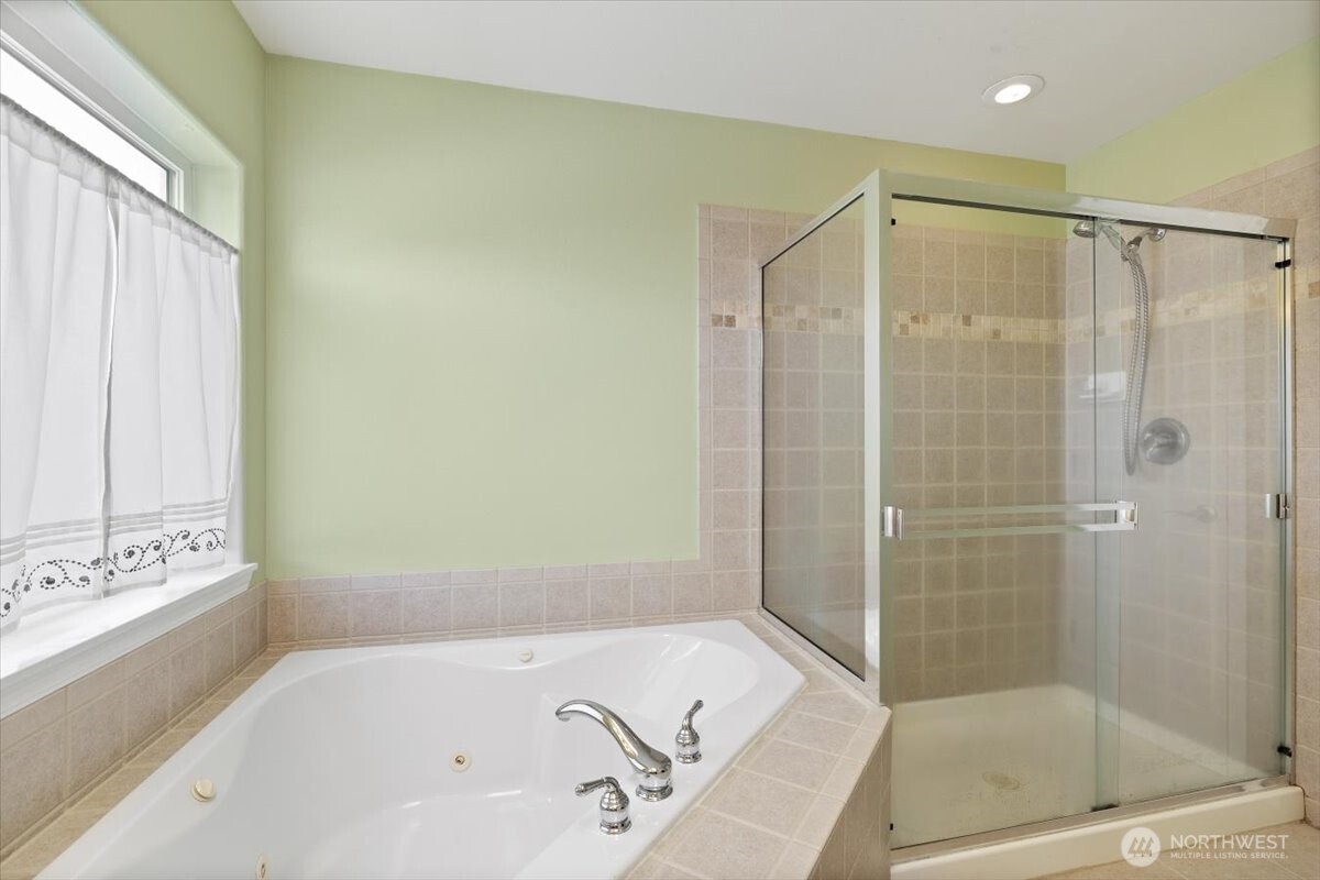21612 129th Avenue Property Photo 21