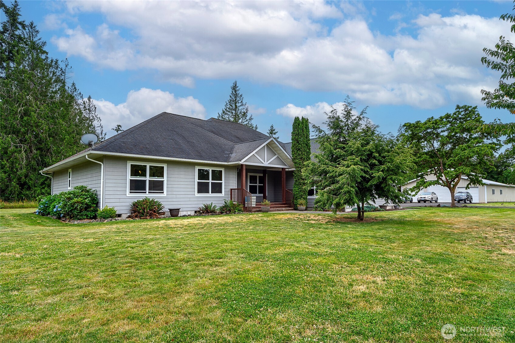 298 Toledo Salmon Creek Road Property Photo 2