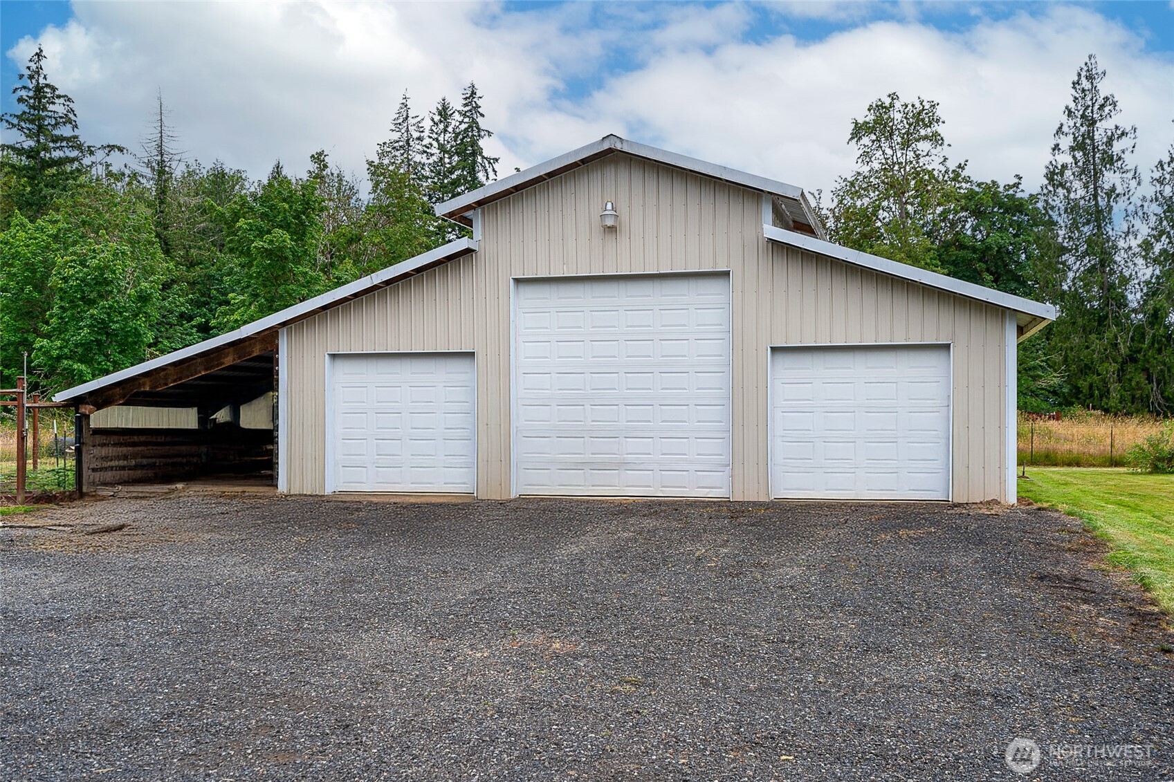 298 Toledo Salmon Creek Road Property Photo 11