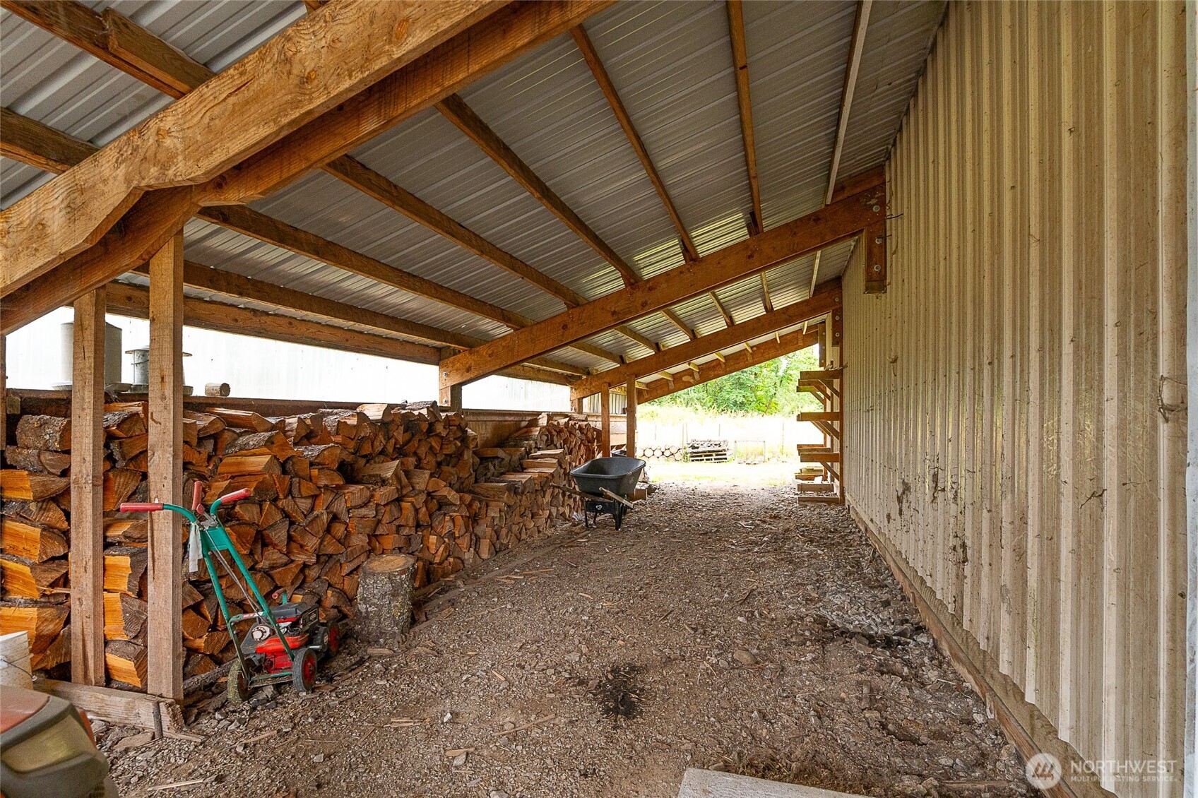 298 Toledo Salmon Creek Road Property Photo 13