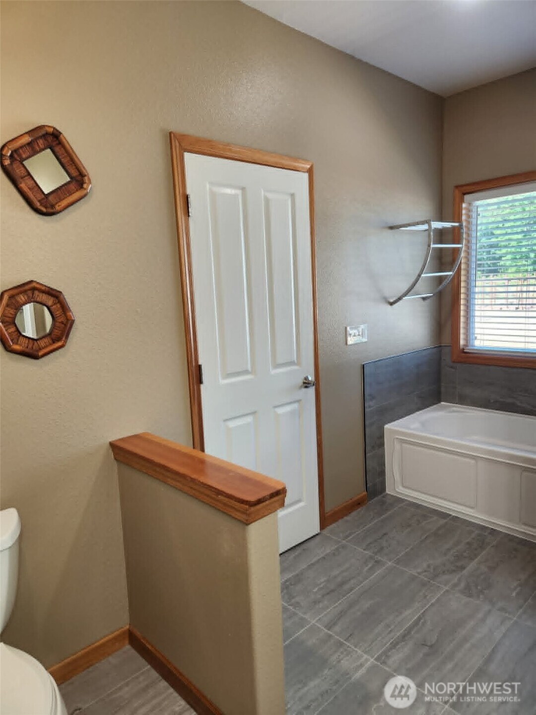 298 Toledo Salmon Creek Road Property Photo 26