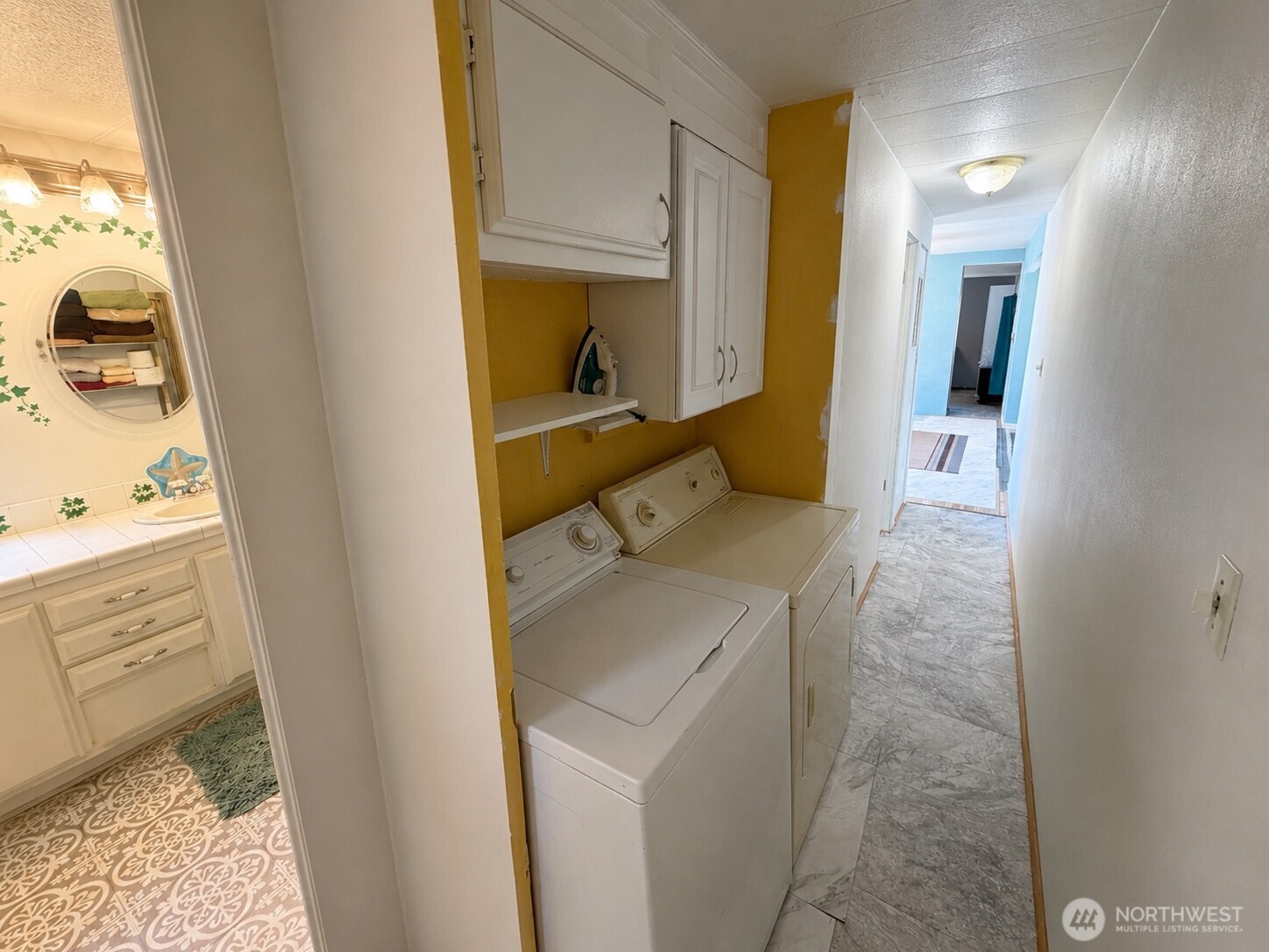 25007 Ash Place Property Photo 11