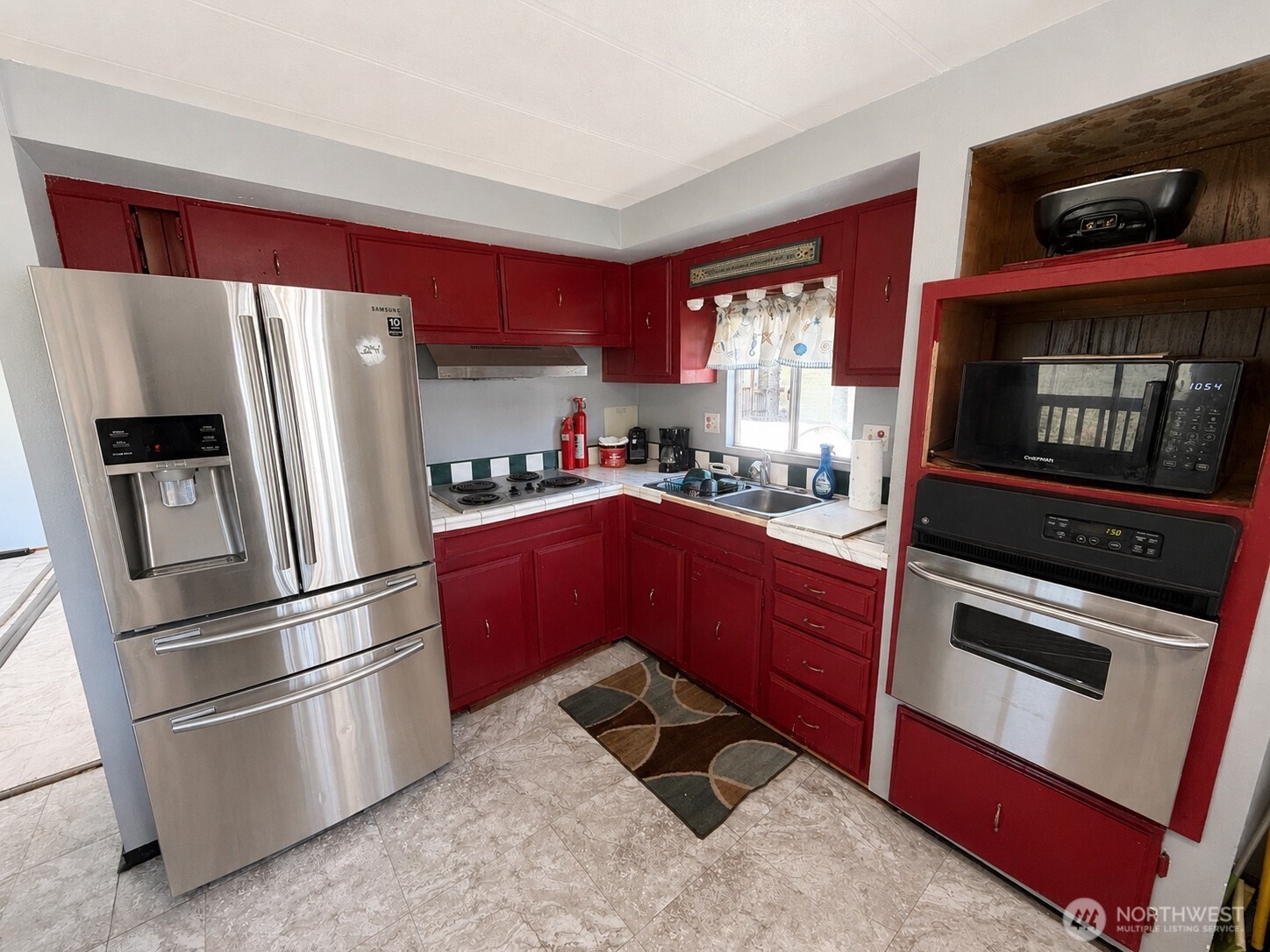 25007 Ash Place Property Photo 17