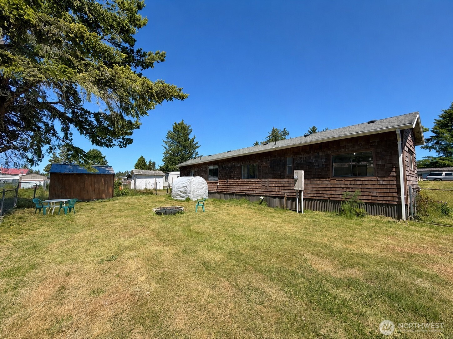 25007 Ash Place Property Photo 21