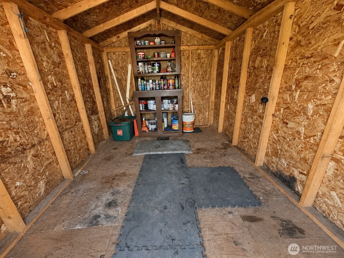 25007 Ash Place Property Photo 27