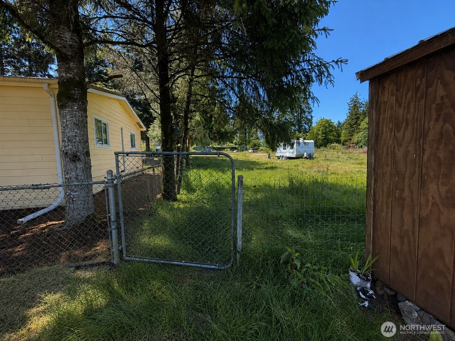 25007 Ash Place Property Photo 28