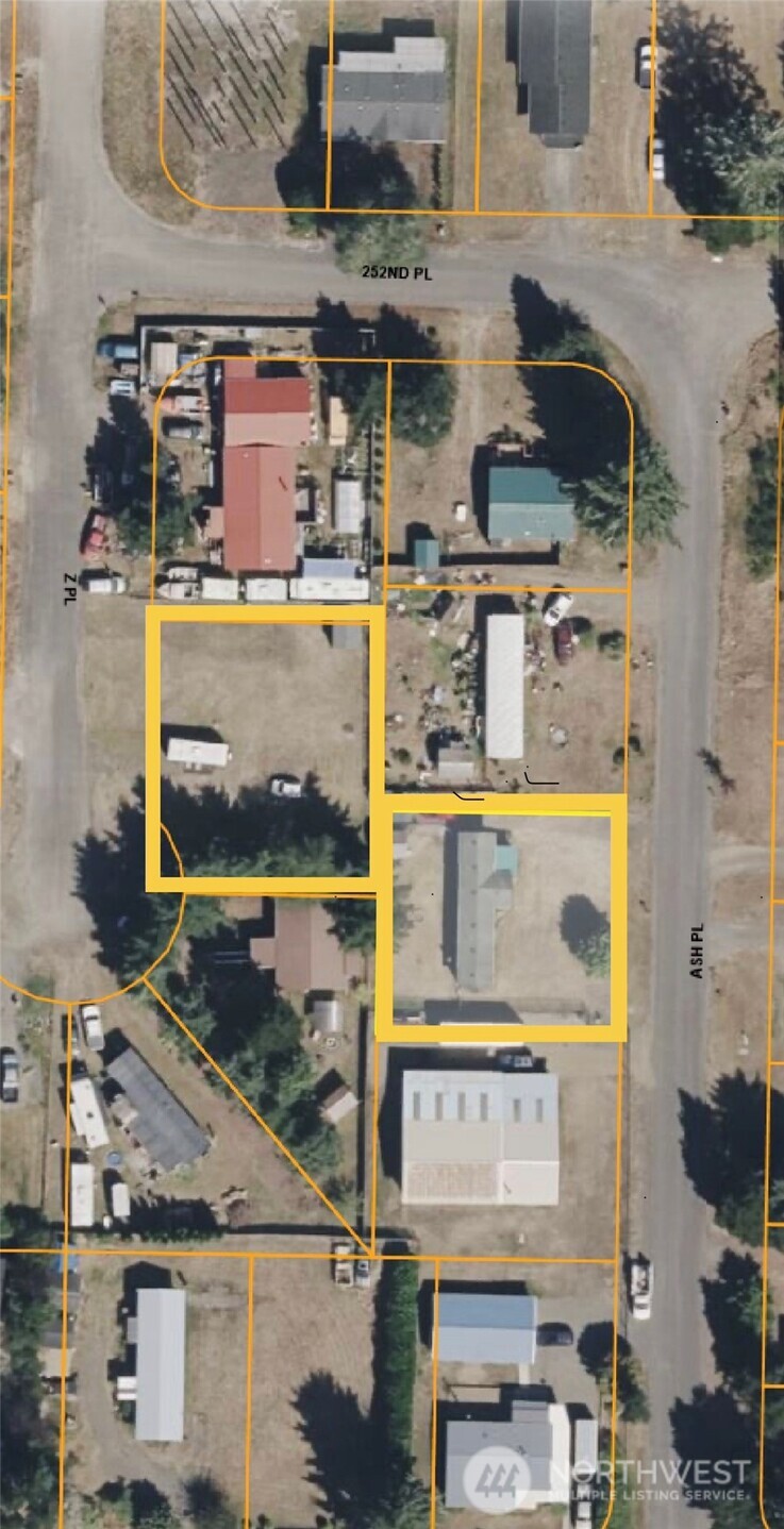 25007 Ash Place Property Photo 37