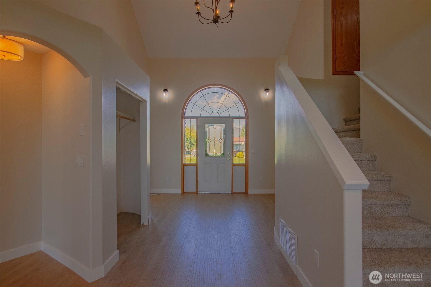 1107 Pinebrook Drive Property Photo 11