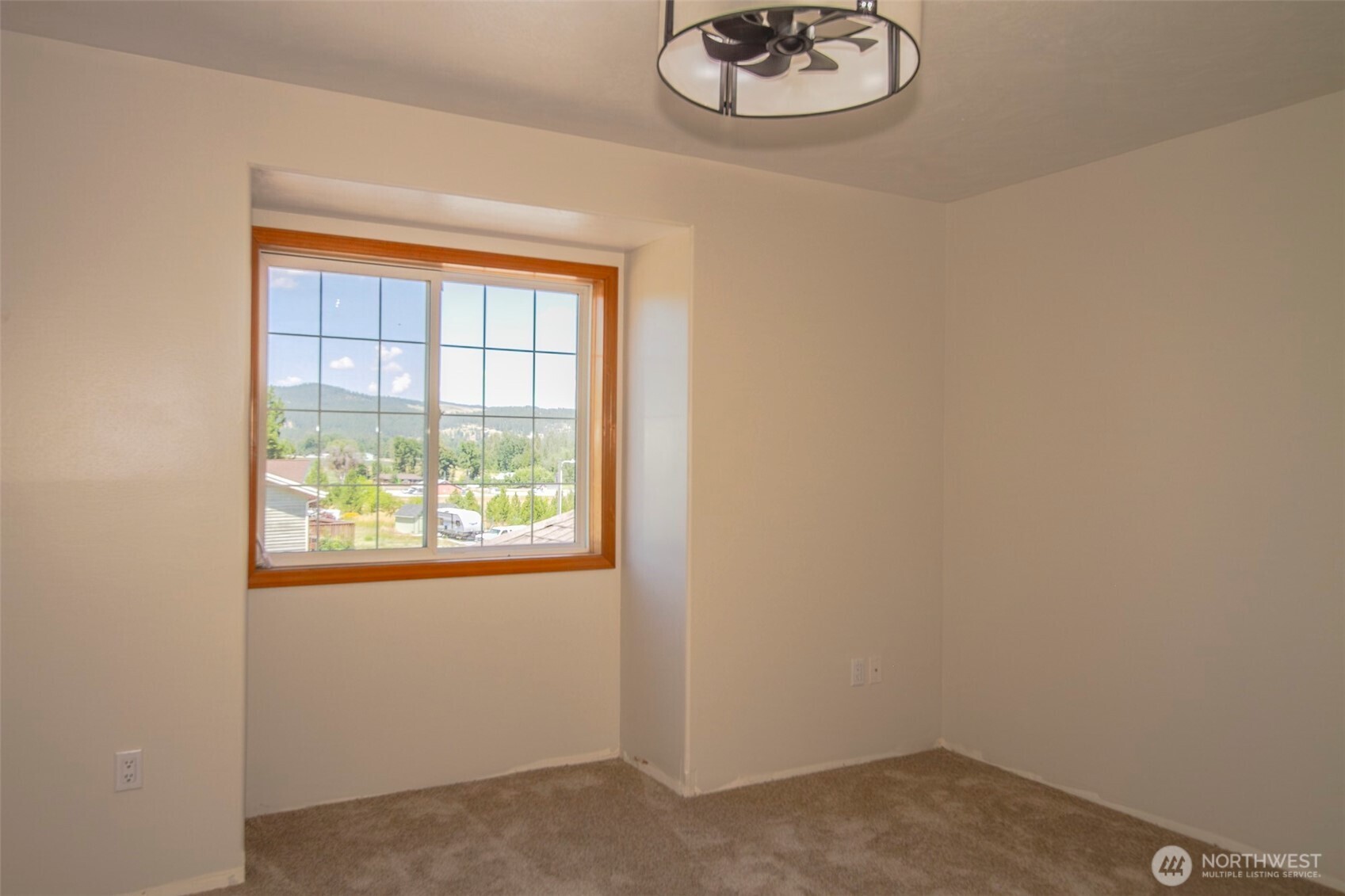 1107 Pinebrook Drive Property Photo 29