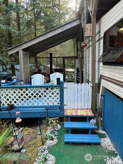 4392 Swinomish Trail B-28 Property Photo 5