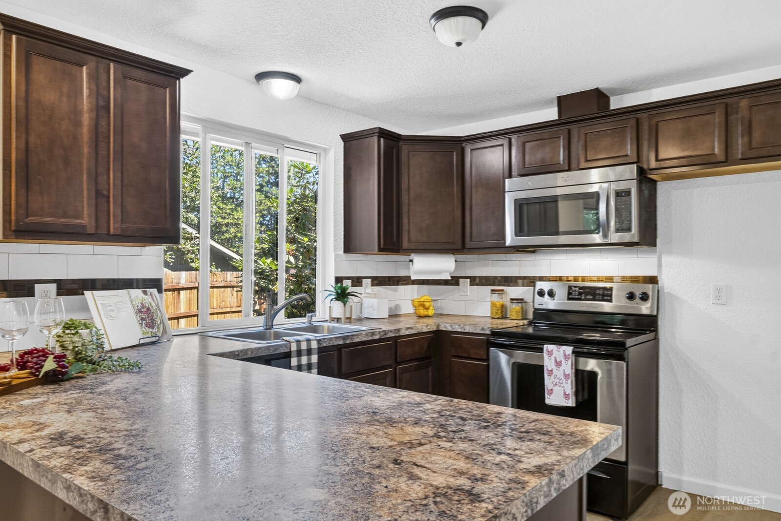 1225 Solar Court Property Photo 13
