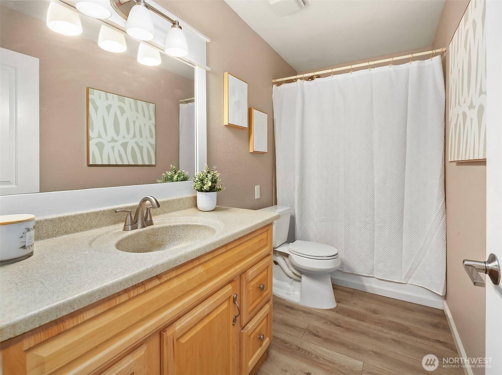3415 211th Avenue Property Photo 26