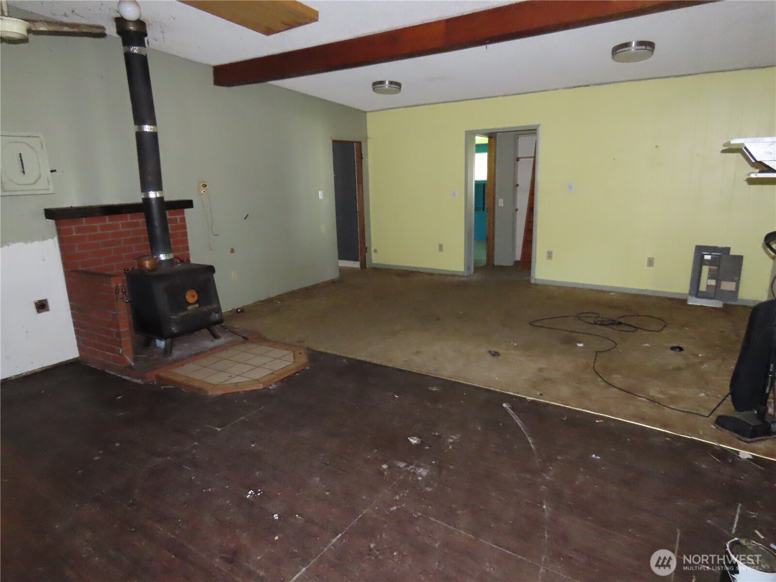 1047 Pine Street Property Photo 14