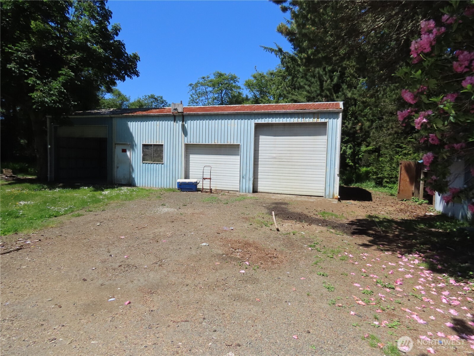 1047 Pine Street Property Photo 15