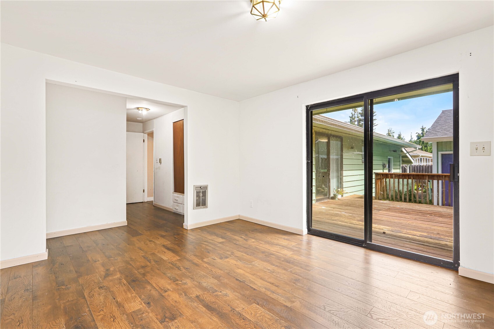 310 Scotland Drive Property Photo 13