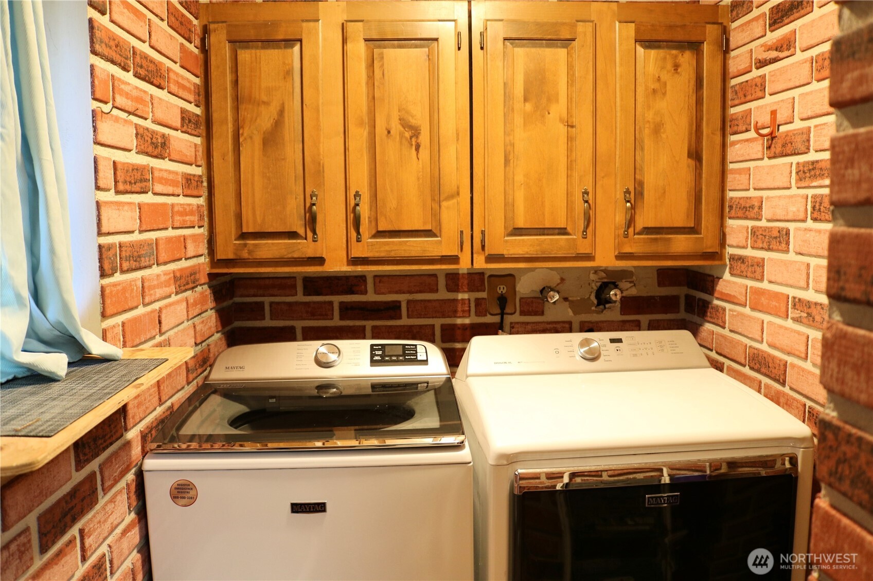 135 Eveline Street Property Photo 4