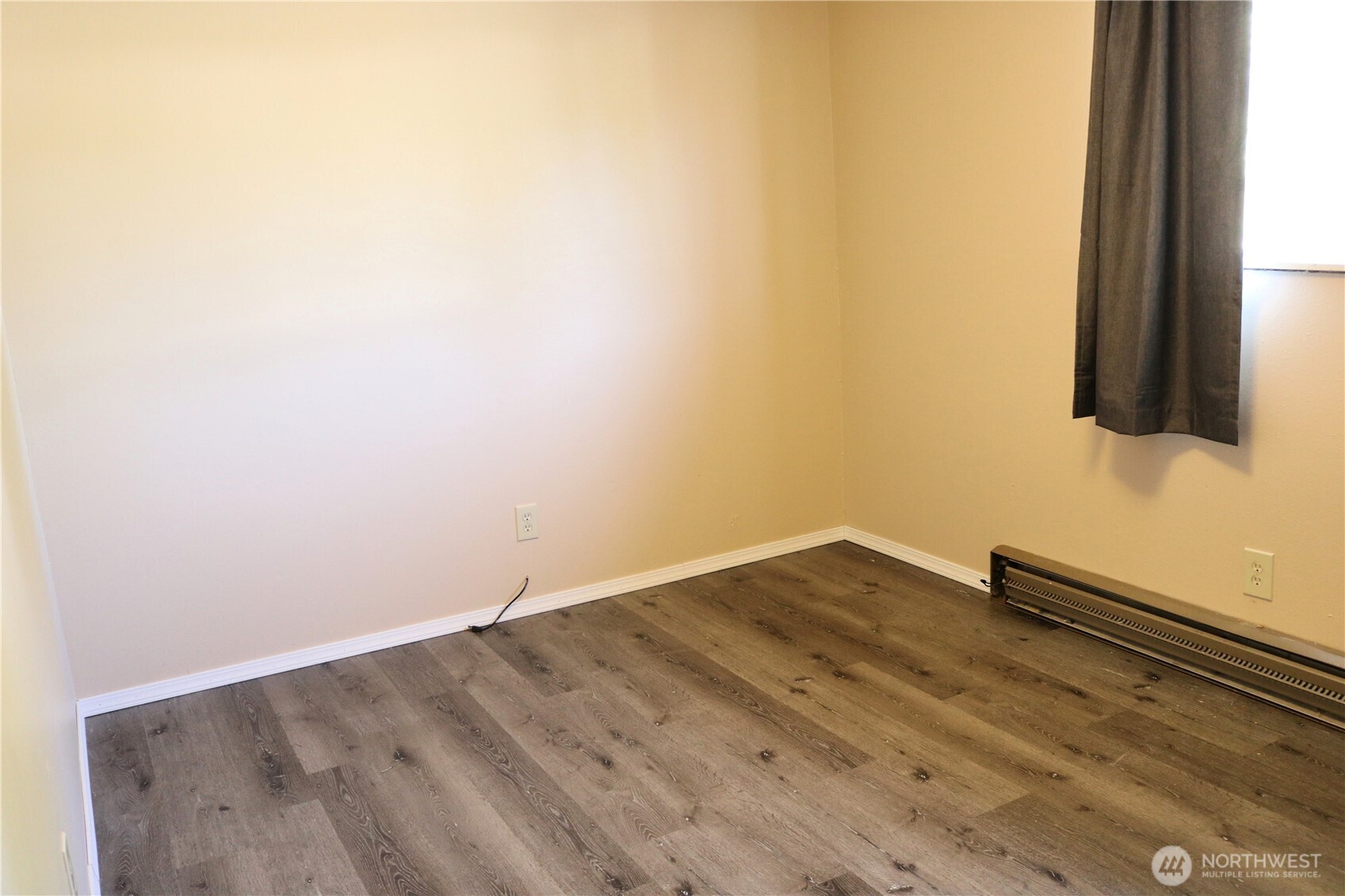 135 Eveline Street Property Photo 6