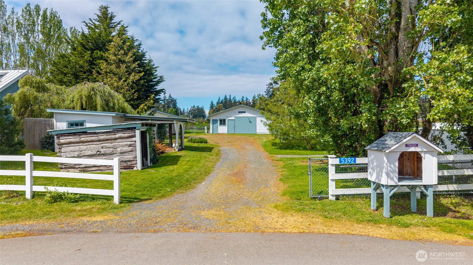 5392 Shore Meadow Road Property Photo 3