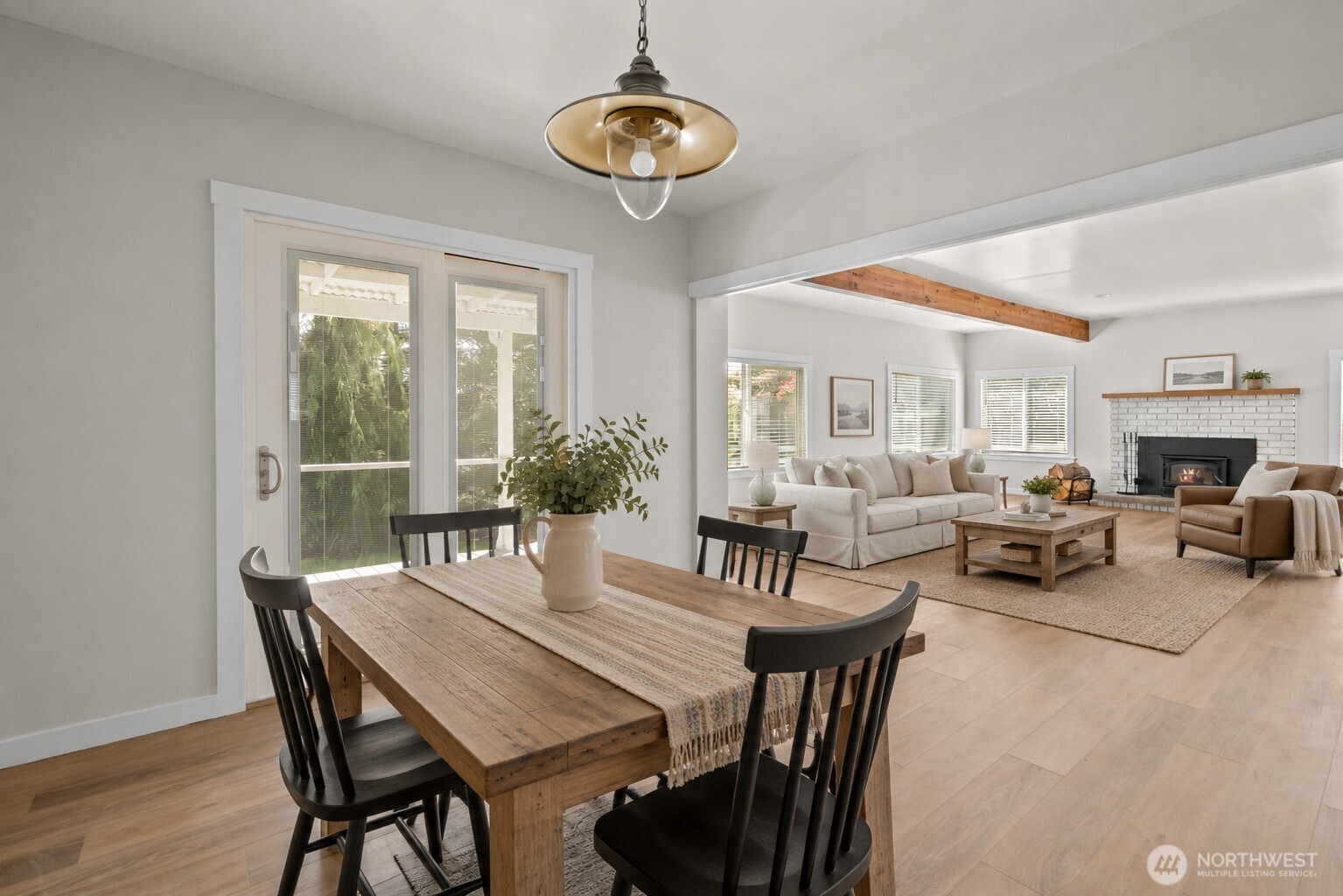 5392 Shore Meadow Road Property Photo 12