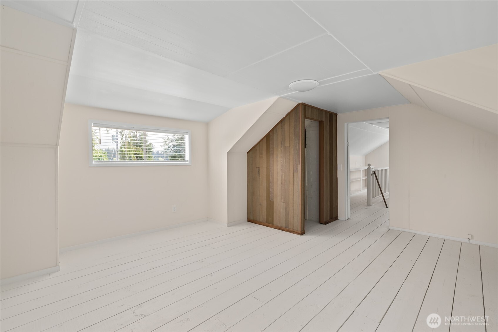 5392 Shore Meadow Road Property Photo 16