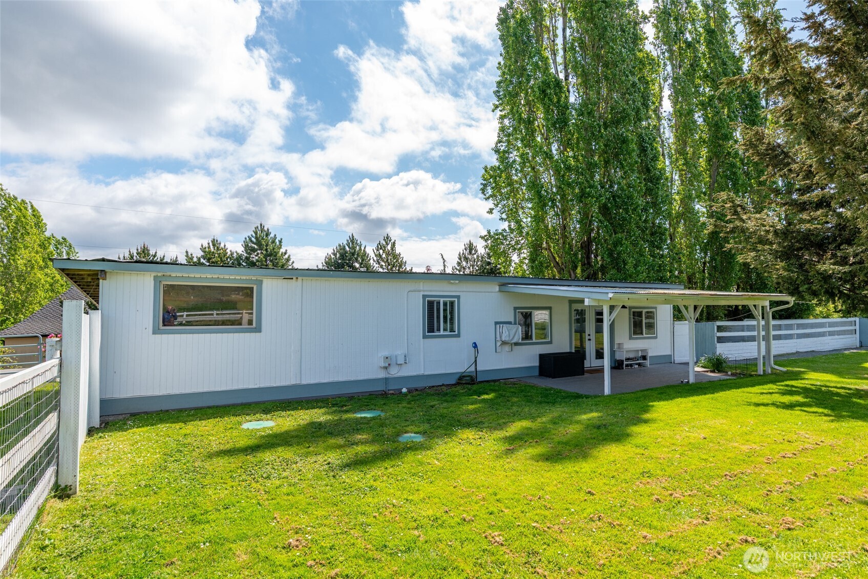 5392 Shore Meadow Road Property Photo 27