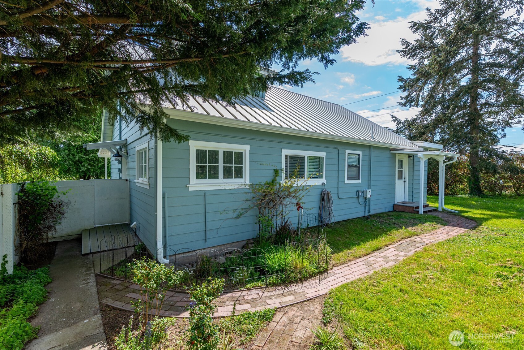 5392 Shore Meadow Road Property Photo 37