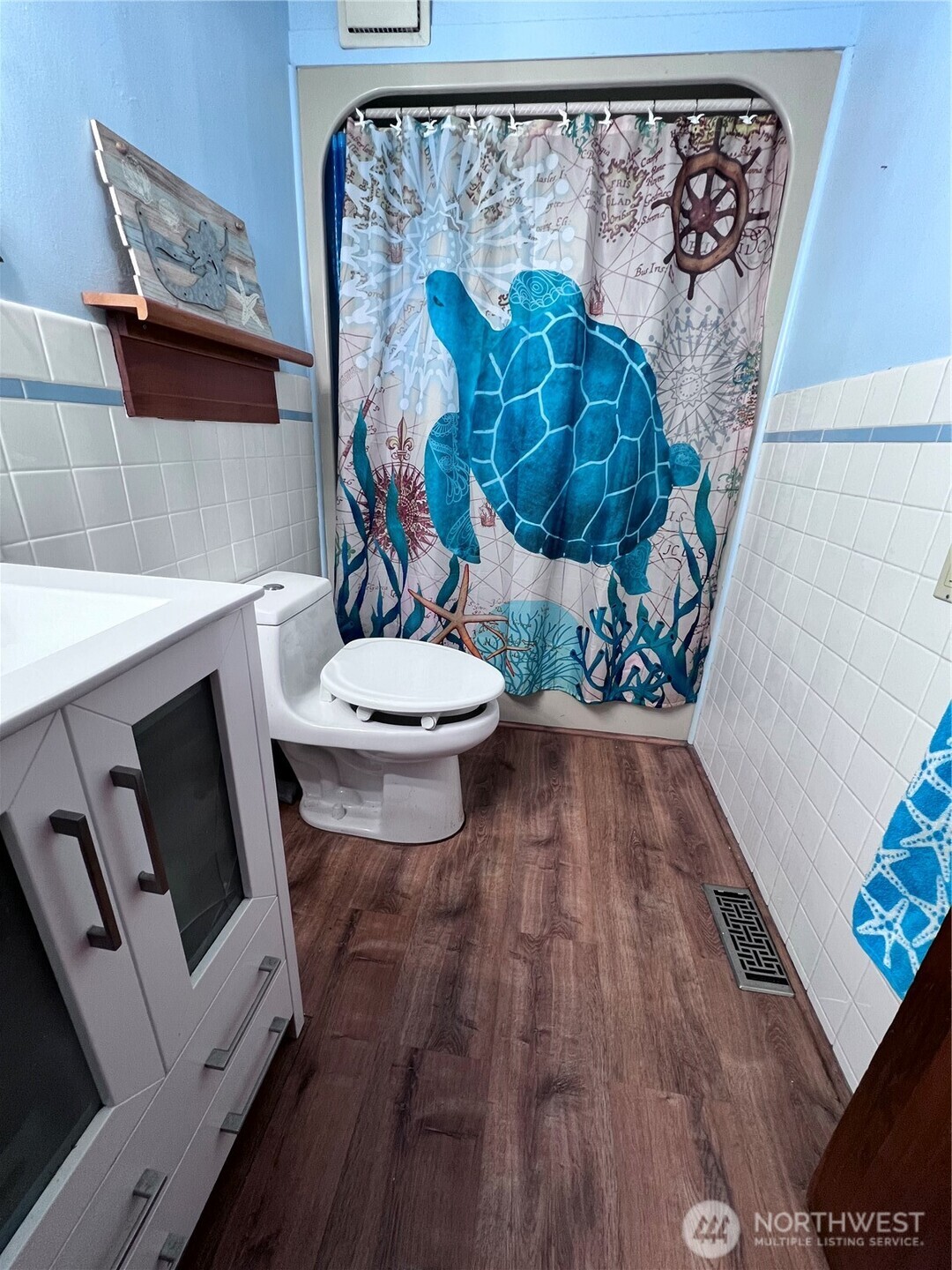 20503 Birch Place Property Photo 27