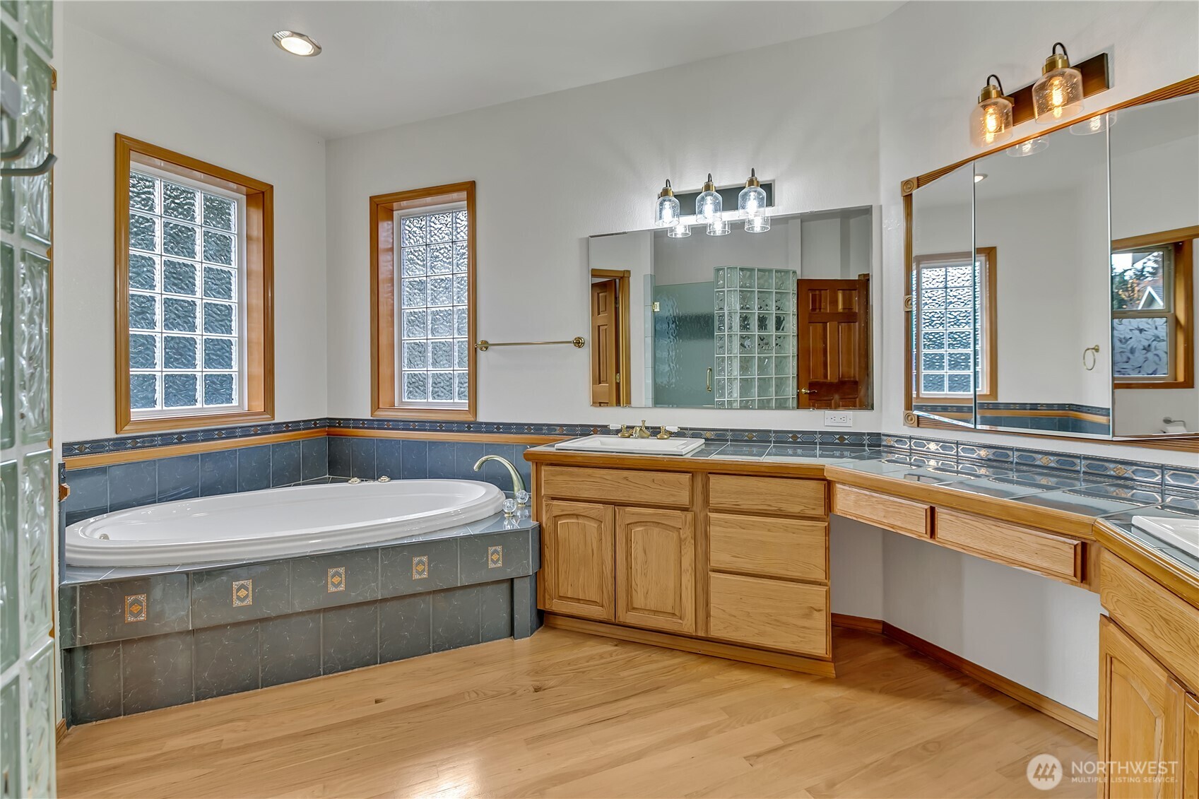6725 Mirror Court Property Photo 20