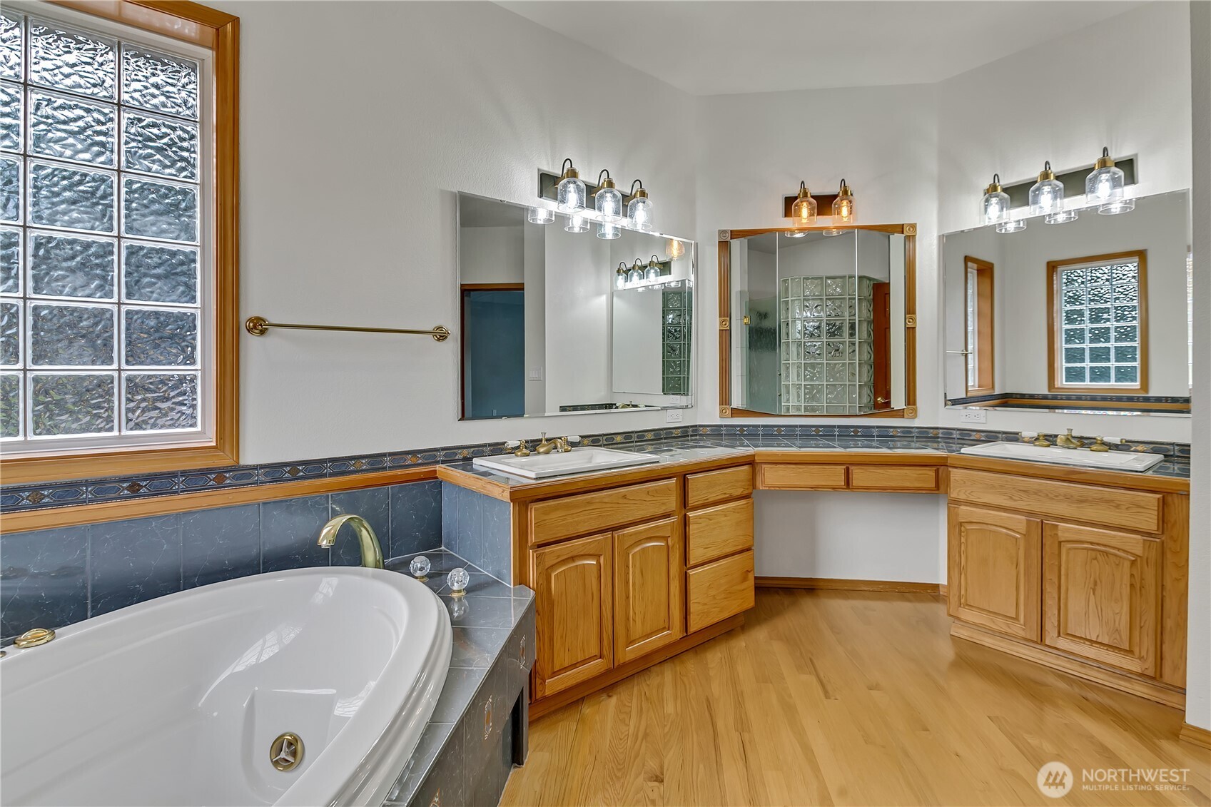6725 Mirror Court Property Photo 22