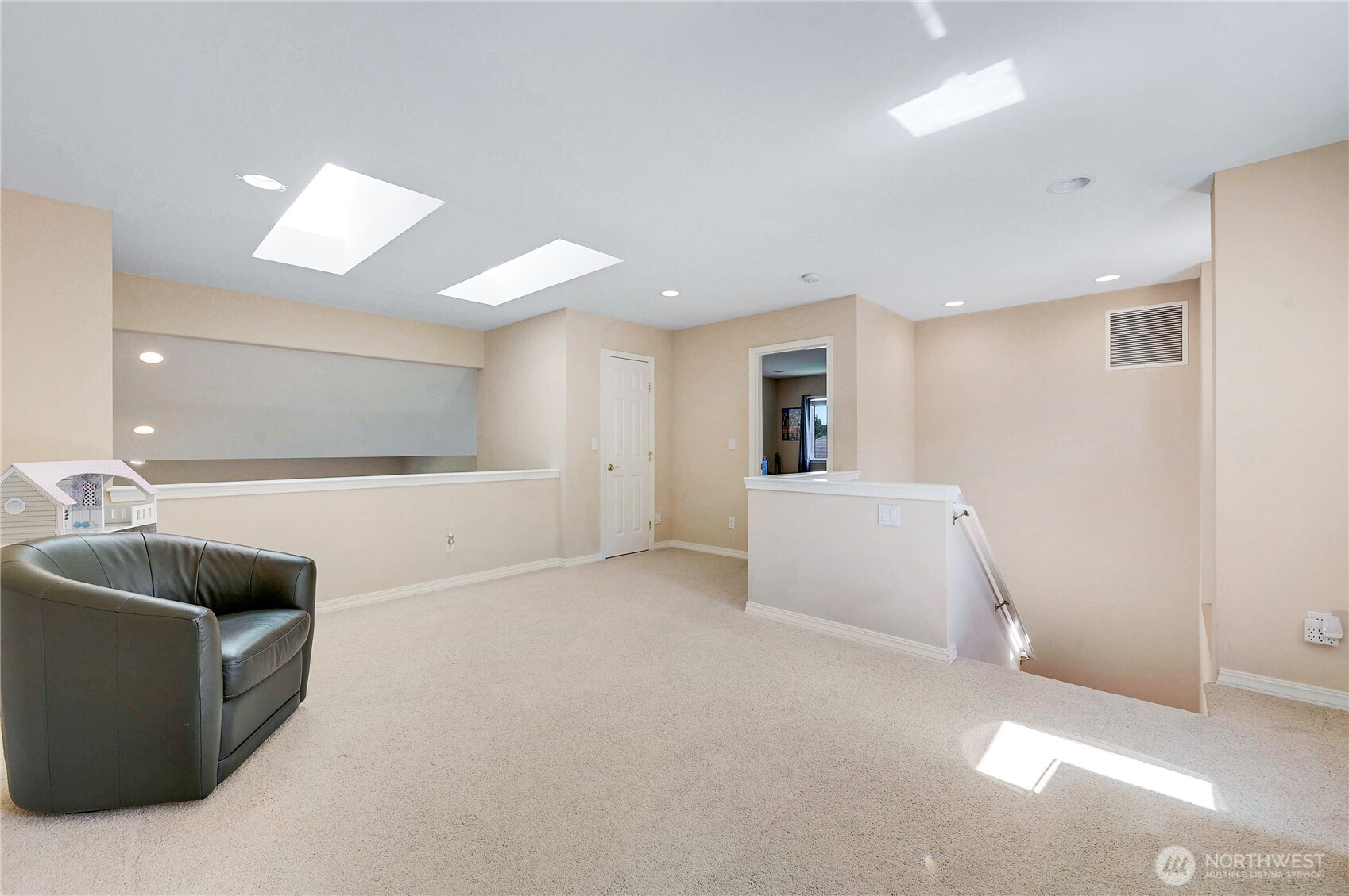 91 Timber Heights Drive Property Photo 28
