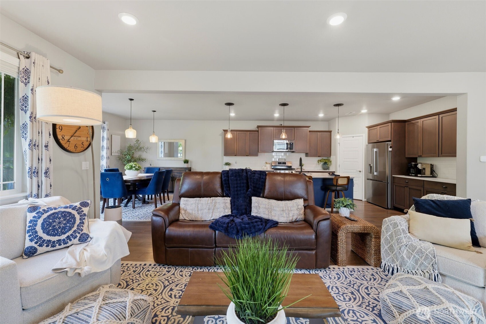 23546 Granite Court Property Photo 4