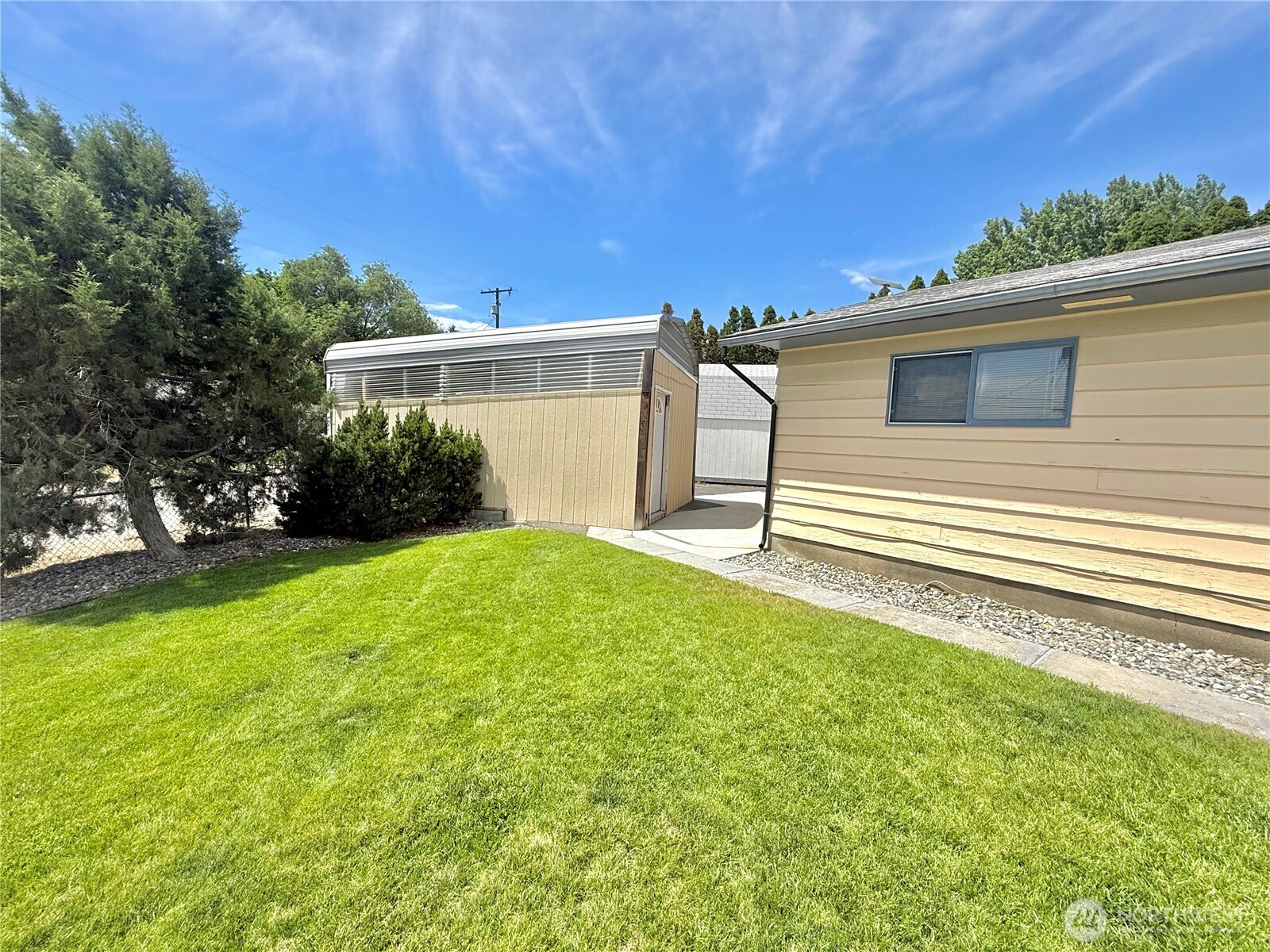 703 Sunrise Drive Property Photo 3