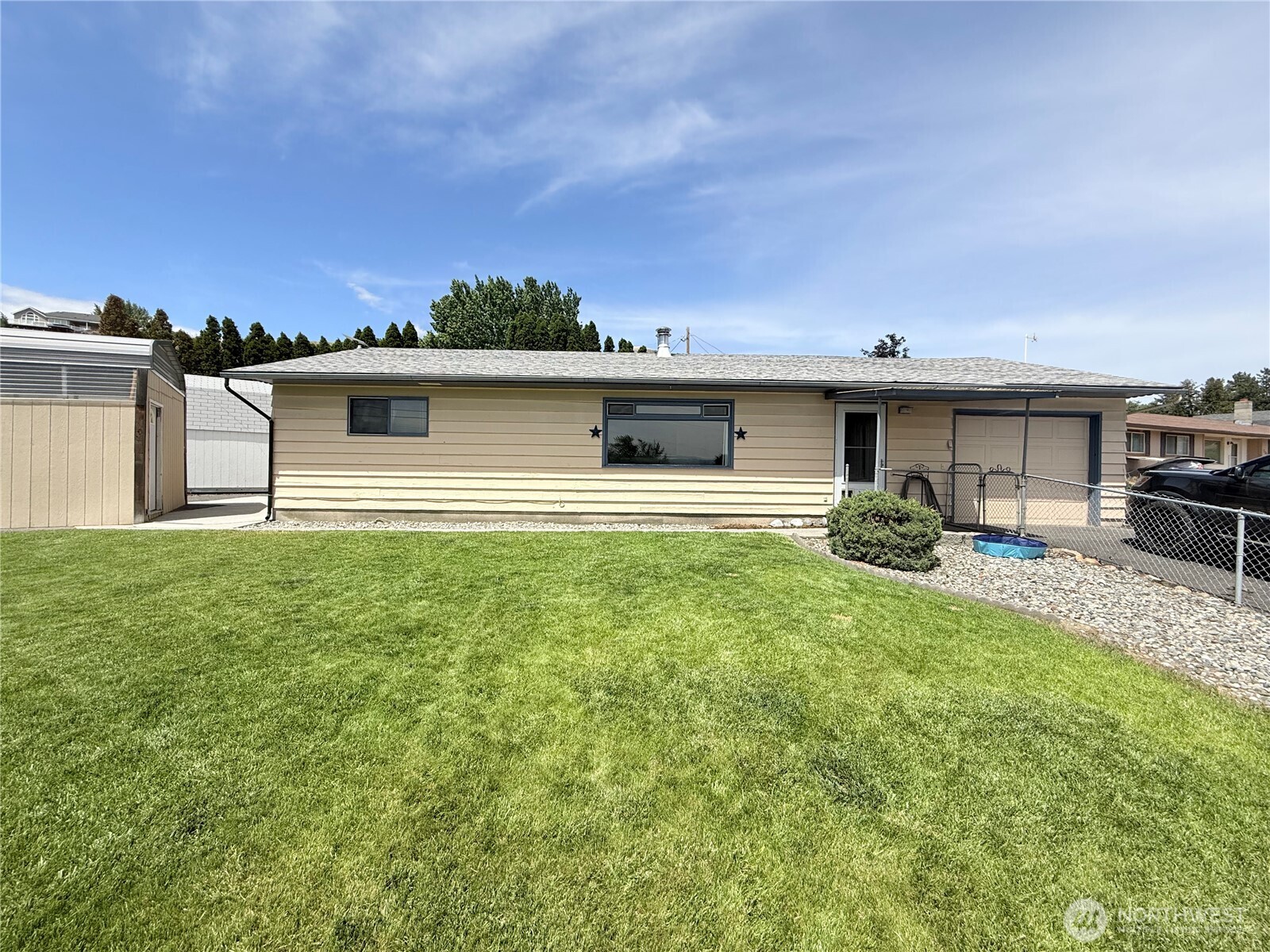 703 Sunrise Drive Property Photo 4