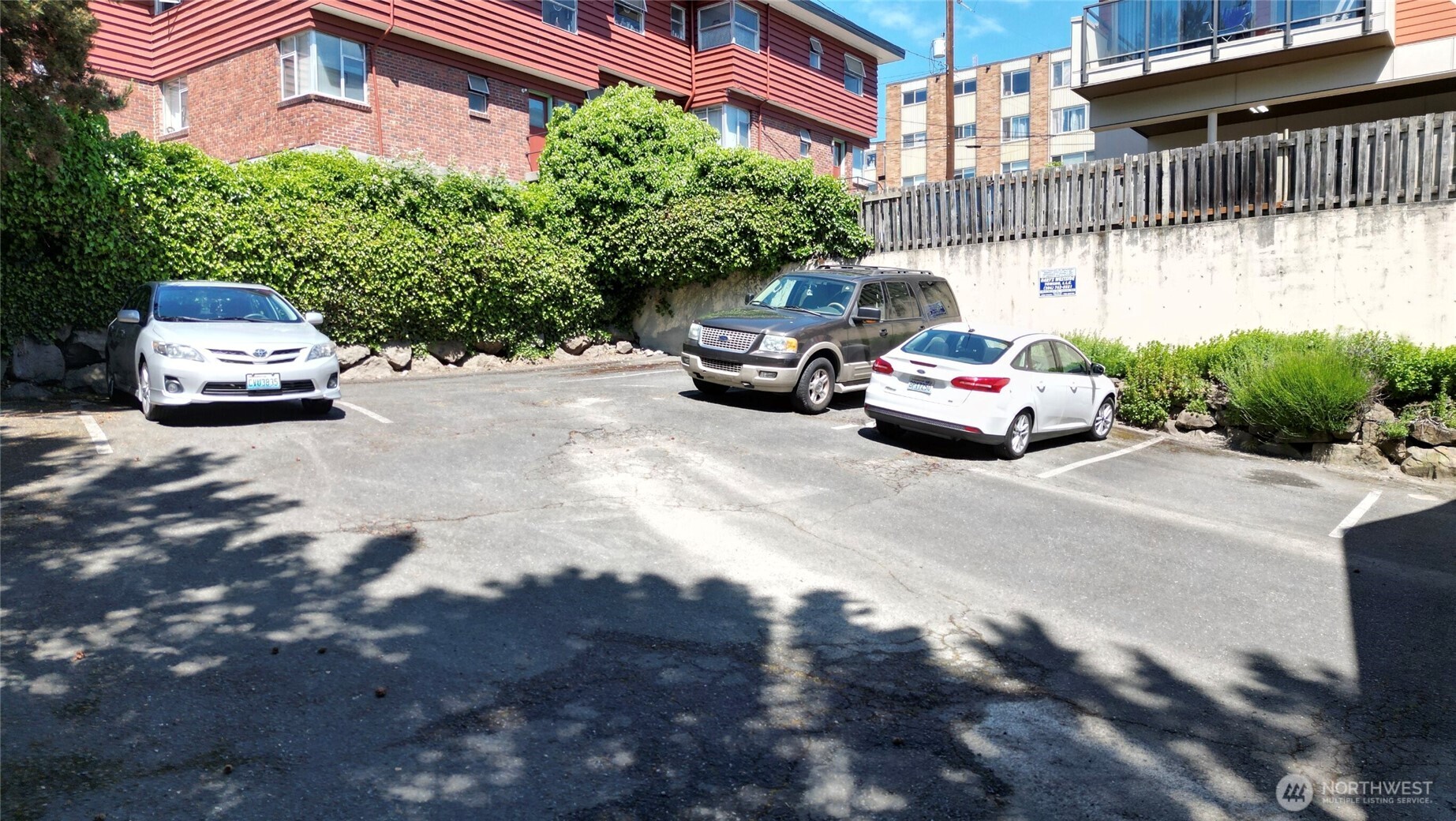 717 3rd Avenue Property Photo 11