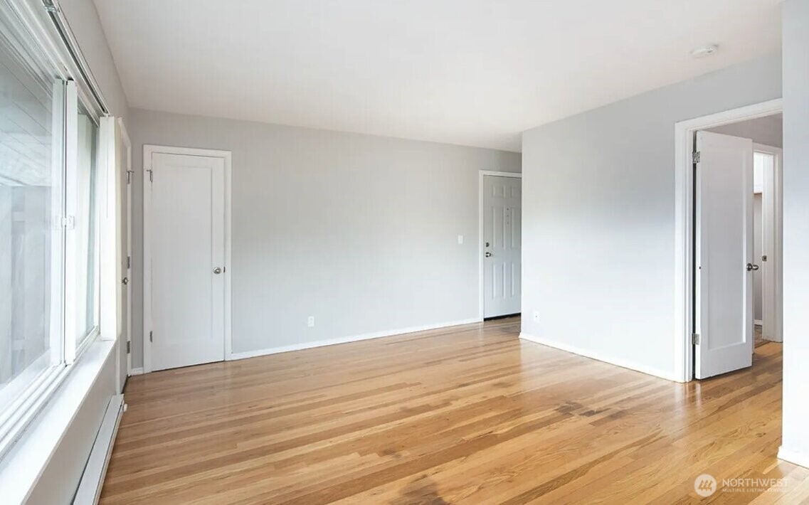 717 3rd Avenue Property Photo 15