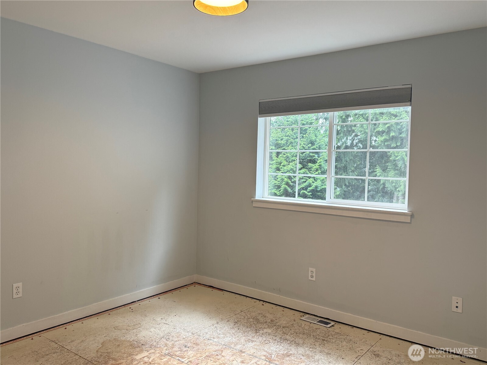 1400 Weaver Way Property Photo 15