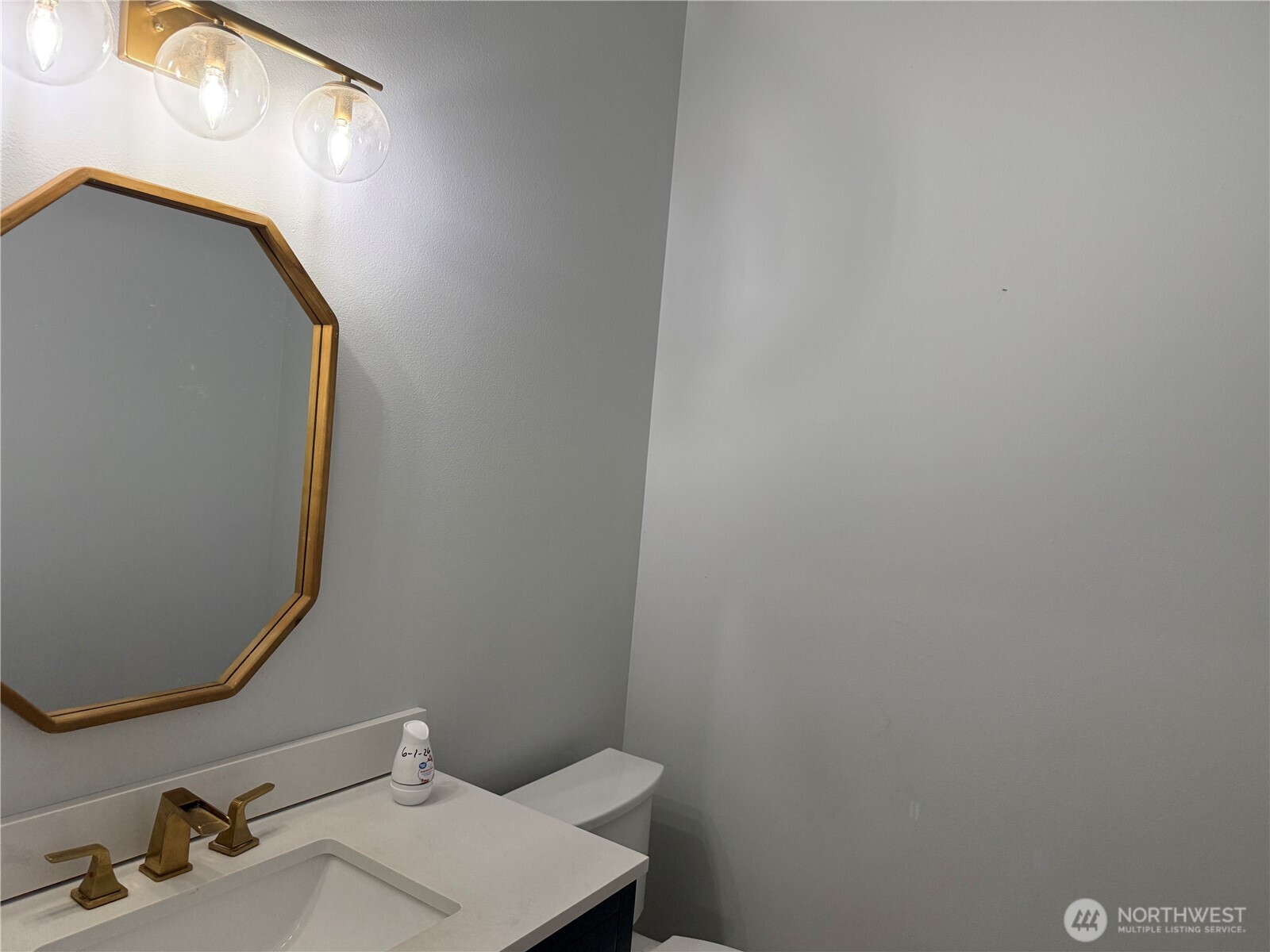 1400 Weaver Way Property Photo 18