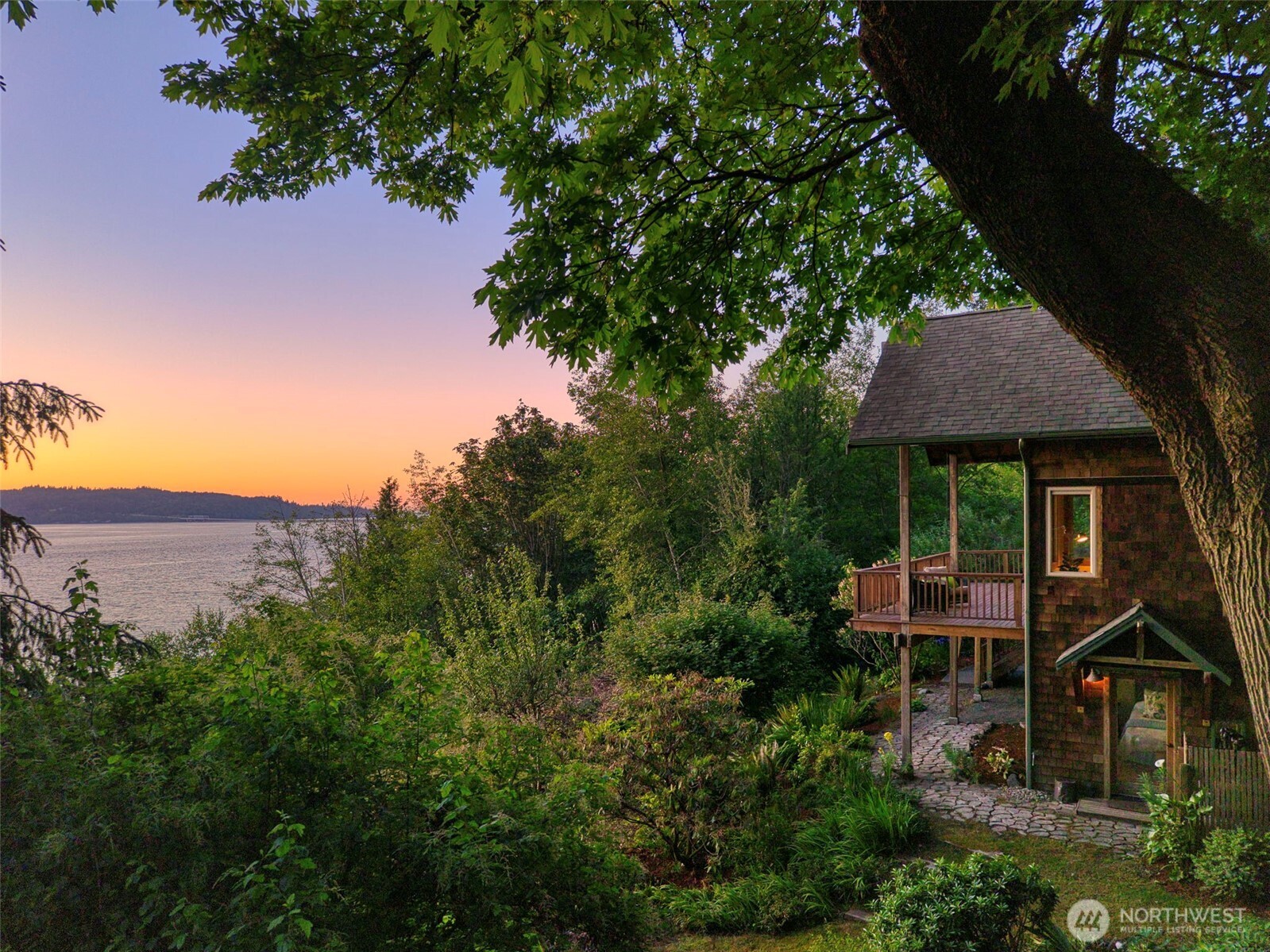 30050 Scenic Drive Property Photo 4