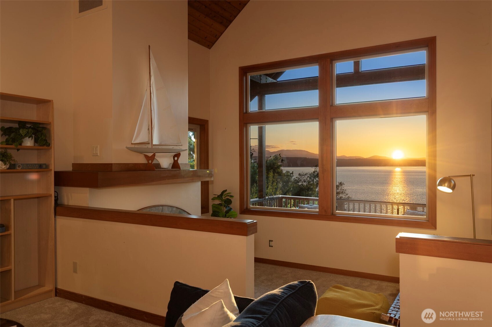 30050 Scenic Drive Property Photo 8