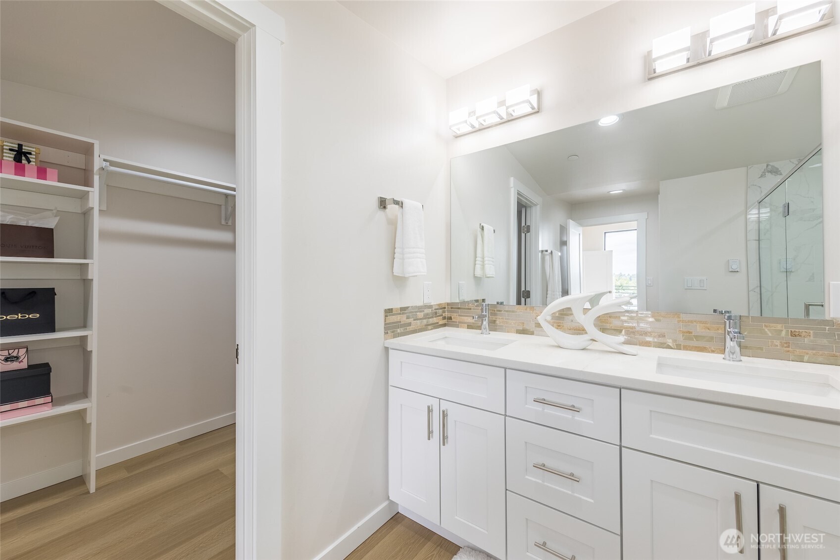 1019 Sturgus Avenue B Property Photo 16