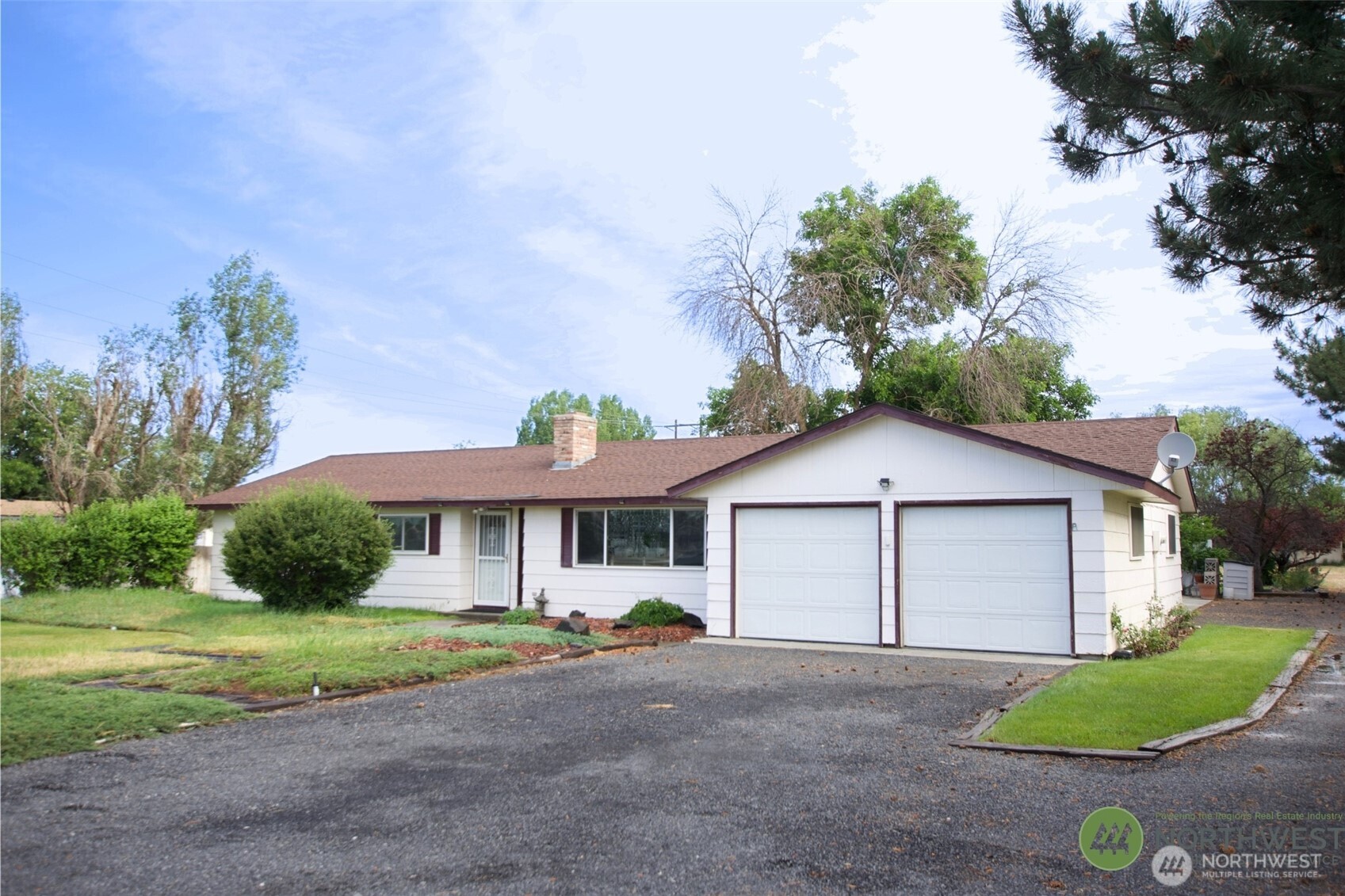11298 Nelson Road Property Photo 2