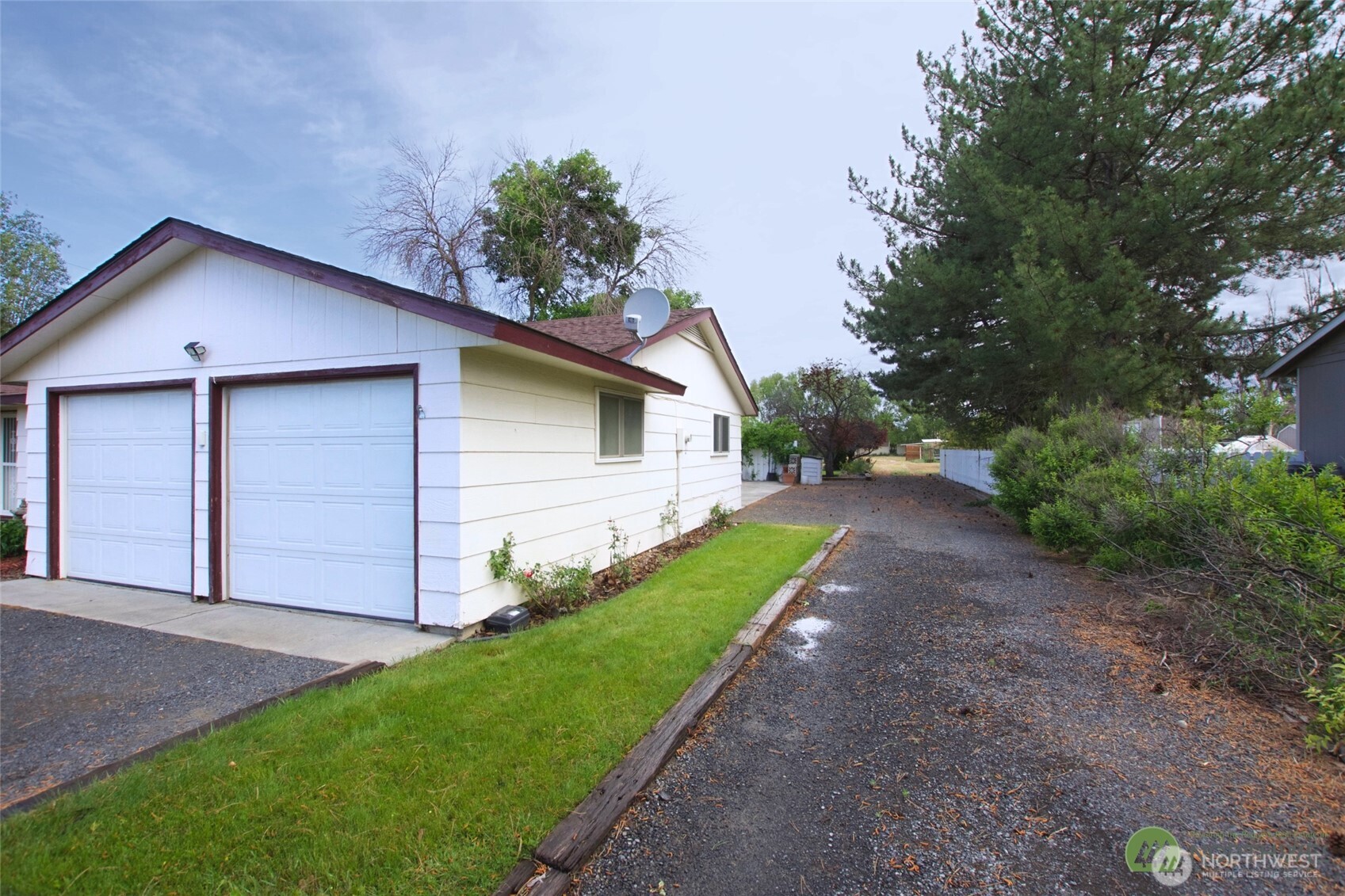 11298 Nelson Road Property Photo 6