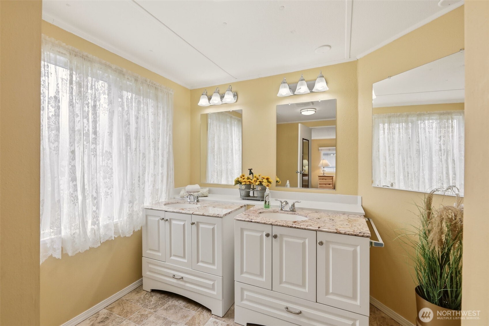 11622 Silver Lake Road 80 Property Photo 27