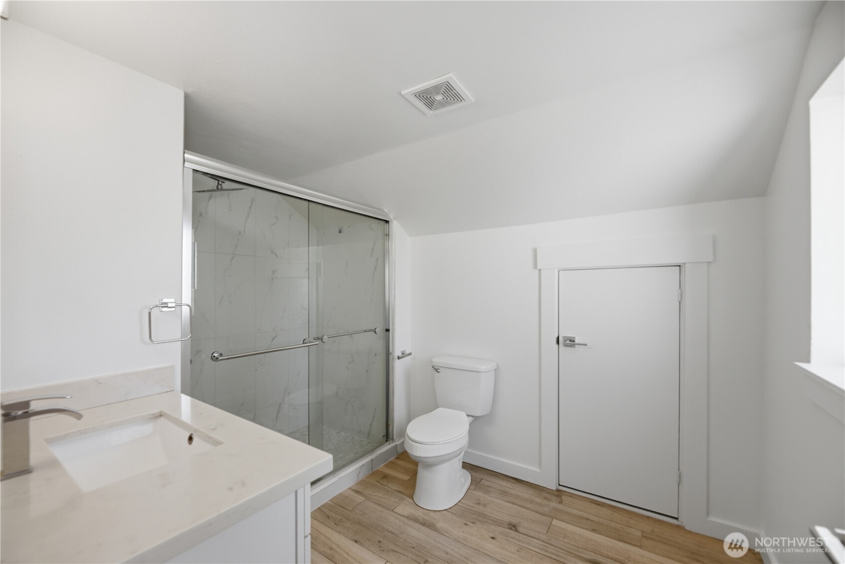 11546 85th Avenue Property Photo 24