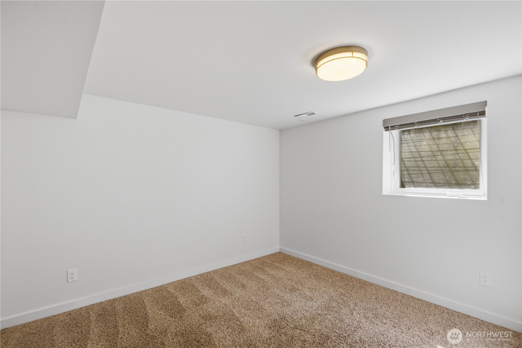 11546 85th Avenue Property Photo 27