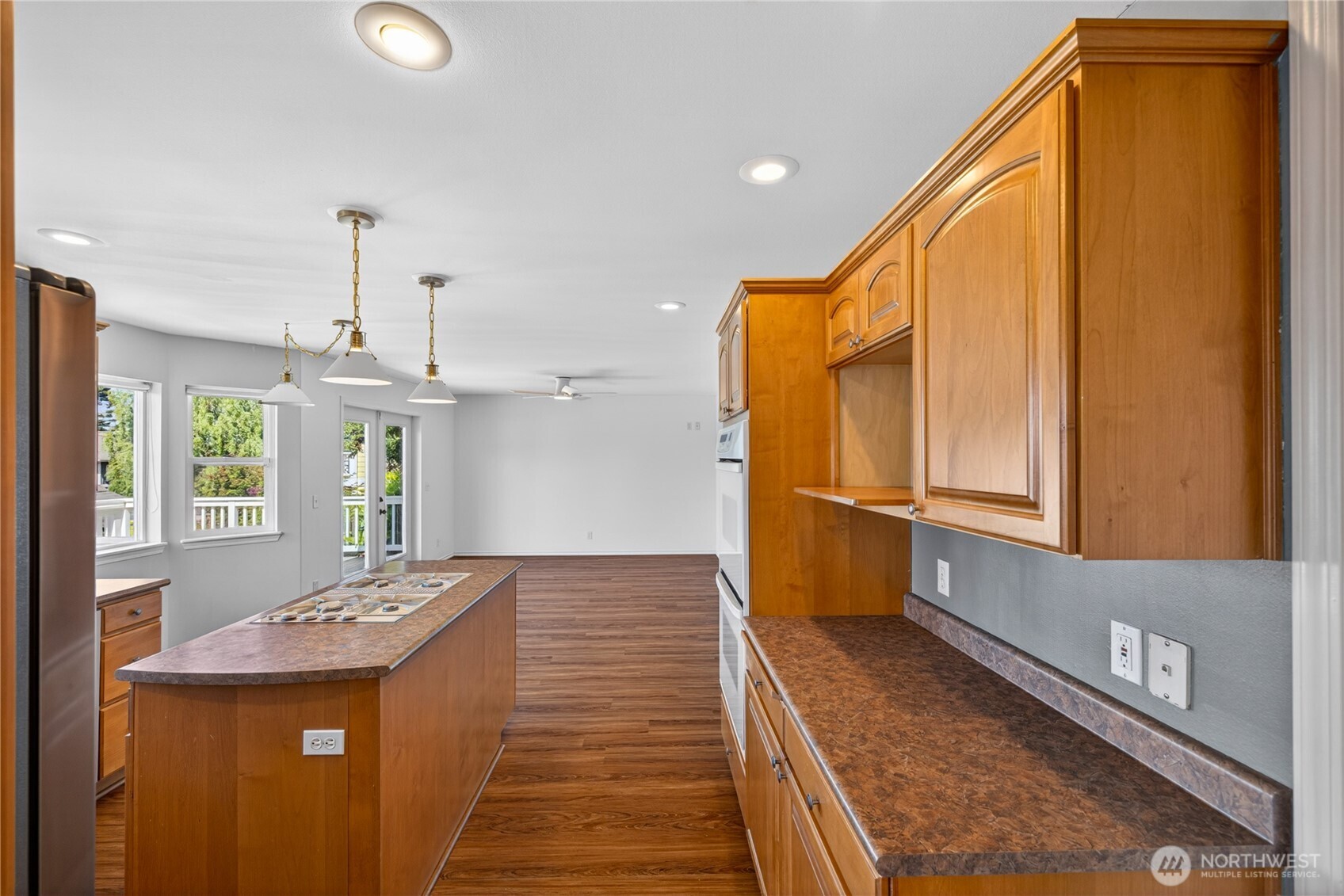 3712 W 8th Street Property Photo 10